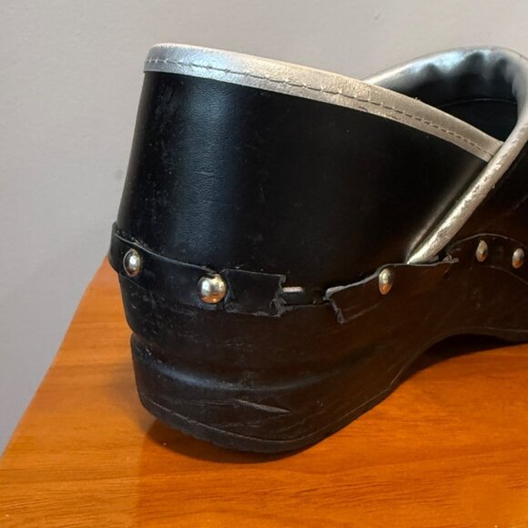 Sanita womens Size 37 Black Leather Clogs With Studded Trim - Picture 4 of 9